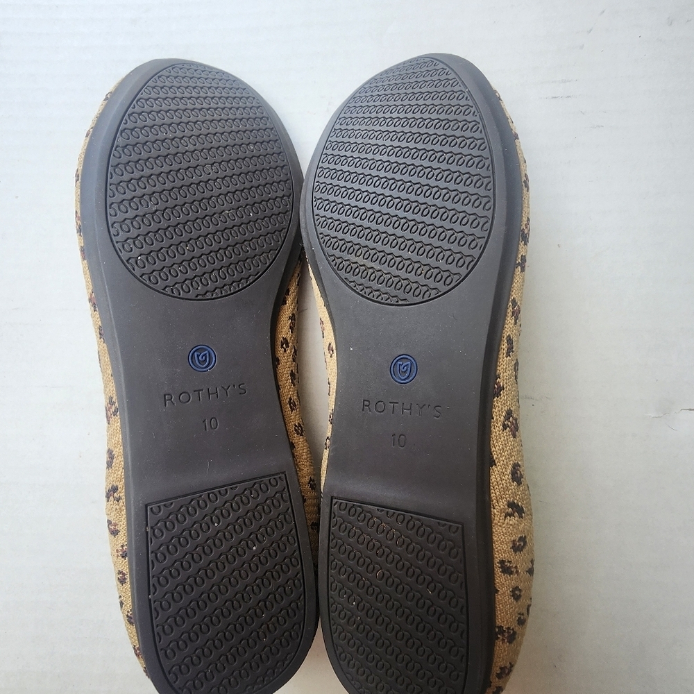 Rothy's | Leopard Rount Toe Flats, size 10 - Picture 3 of 11